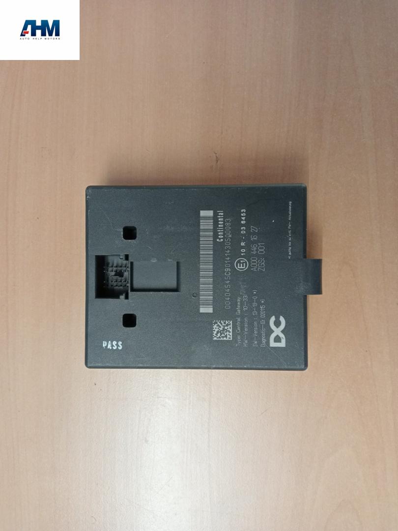 блок управления ZGW Mercedes-Benz Actros 4 поколение (MP4) 2014, 12.8 л., OM 471.900, дизель, белый, правый руль, A0004461927, A0004461427, A0004461527, A0004461627, A0004461727, A0004461827 - фото №1