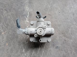 Клапан ускорительный Mercedes-Benz Actros 4 поколение (MP4) 2014, 12.8 л., OM 471.900, дизель, белый, правый руль, A0044293844, 9730110010