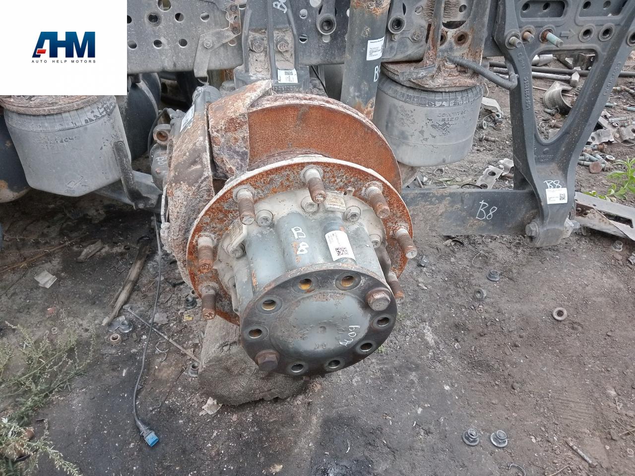 ступица задняя Mercedes-Benz Actros 4 поколение (MP4) 2014, 12.8 л., OM 471.900, дизель, белый, правый руль, A9463560201, A9603561801 - фото №1