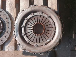 корзина сцепления Mercedes-Benz Actros 4 поколение (MP4) 2015, 12.8 л., OM 471.900, дизель, белый, правый руль, A0102502604, A0232503001, A0282505701, A0282505801