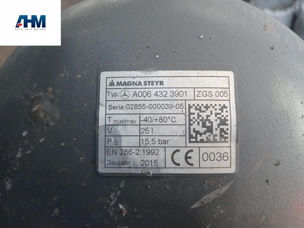 Пневморесивер Mercedes-Benz Actros 4 поколение (MP4) 2015, 12.8 л., OM 471.900, дизель, белый, правый руль, A0064323901 - фото №1