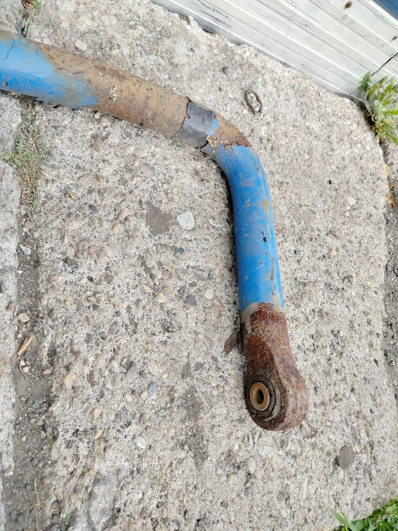 стабилизатор подвески задний DAF XF 105 2 поколение 2013, 12.9 л., MX 340, дизель, АКПП, белый, правый руль, 1300848 - фото №1