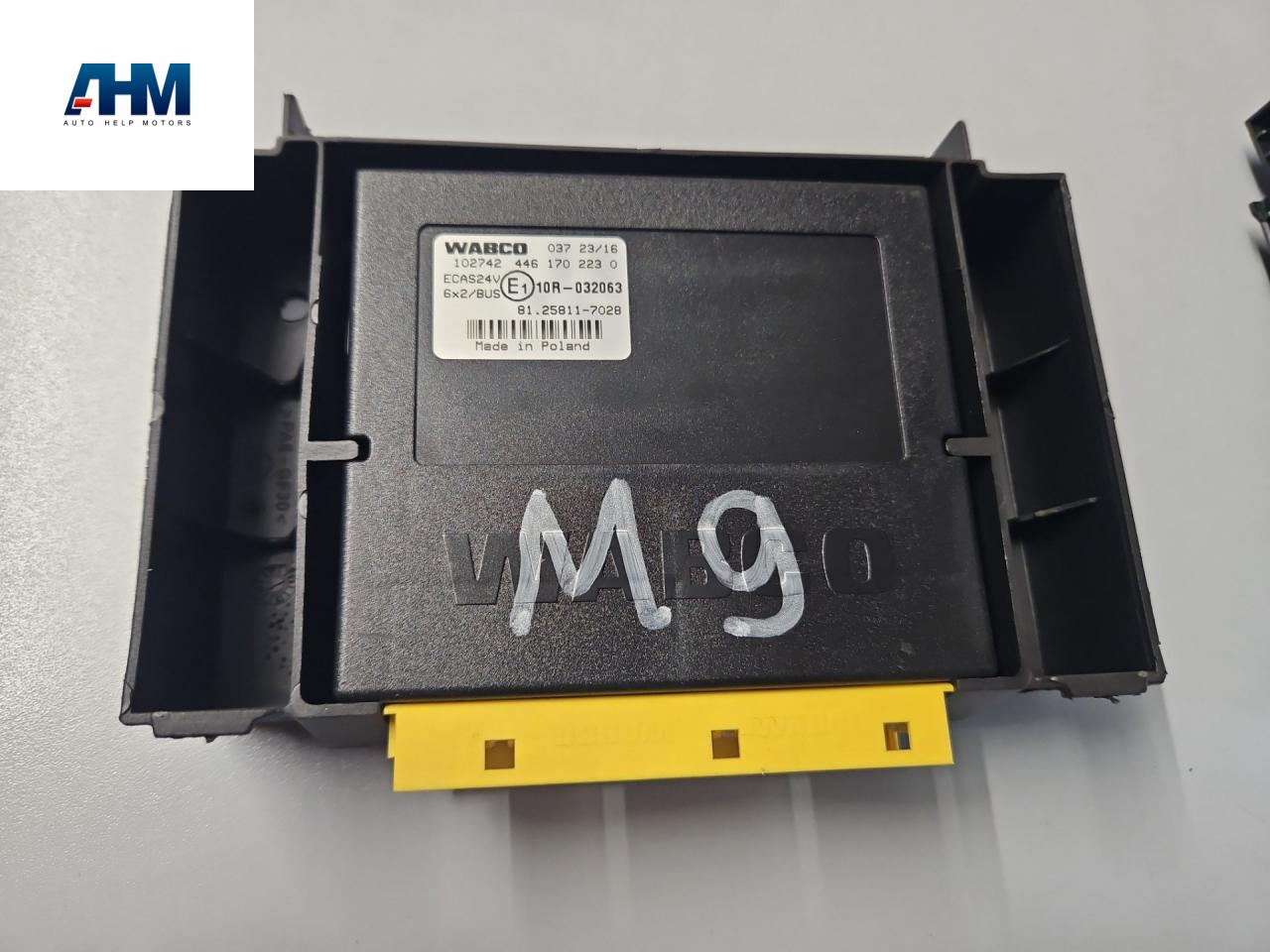 блок управления подвеской MAN TGX 1 поколение 2016, 12.4 л., D 2676 LF 46, дизель, АКПП, белый, правый руль, 81258117020, 4461702230, 81258117028, 81258117026, 81258117033 - фото №1