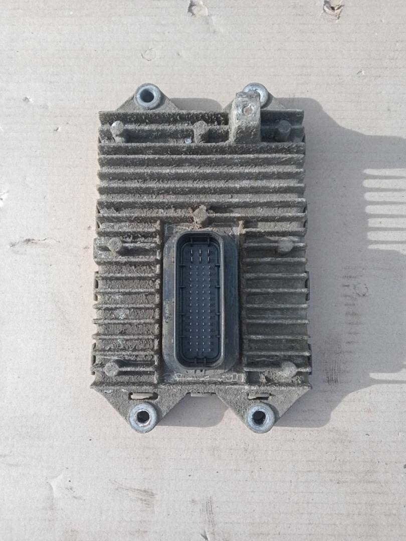 блок управления AdBlue Volvo FH 3 поколение 2013, 12.8 л., D13C460, дизель, АКПП, красный, правый руль, 21870075, 22449430, 23719482, 21911783 - фото №1