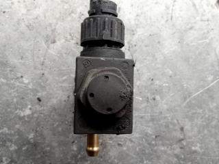 клапан подогревателя AdBlue Scania R 3 поколение 2015, 12.7 л., DC 13.147, дизель, АКПП, белый, правый руль, 2112552