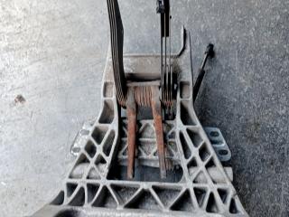 кронштейн рулевой колонки Volvo FH 3 поколение 2013, 12.8 л., D13C460, дизель, АКПП, красный, правый руль, 3980337