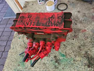 кран модулятор EBS Volvo FH 3 поколение 2013, 12.8 л., D13C500, дизель, АКПП, белый, правый руль, 21114975, 22225552, K093191N07, K093192N50, 7422225552, K093191, 7421114975, K029247