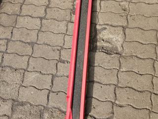 решетка радиатора Scania G 2 поколение 2013, 12.7 л., DC 13.112, дизель, красный, правый руль, 1872160, 1890176