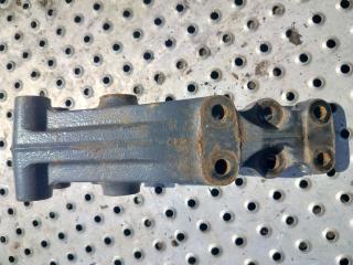 кронштейн кабины Volvo FH 3 поколение 2014, АКПП, белый, правый руль, 21647361