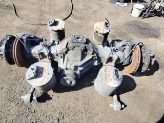 балка подвески задняя MAN TGX 1 поколение 2017, 12.4 л., D 2676 LF 52, дизель, АКПП, белый, правый руль, 81357010155, 81508030041, 81432706114, 81432706096, 81350106301, 81934200376, 81934200342, 81436306066, 81436306058, 81436306065, 81436306057, 81436300191, 81413350165, 81432206380, 81437156116, 81437150163, 81437185111, 81437185118, 81437056063, 81437050270, 81350037722, 81508030021