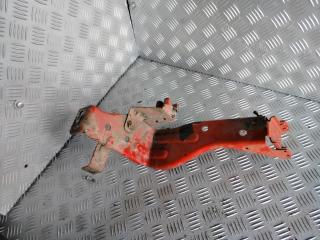 крепление фары правой Volvo FH 3 поколение 2013, 12.8 л., D13C500, дизель, АКПП, белый, правый руль, 82931124, 84058023, 82285617