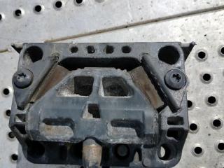 подушка крепления двигателя Mercedes-Benz Actros 4 поколение (MP4) 2017, om471.926, дизель, МКПП, белый, правый руль, V06663