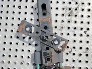 кронштейн глушителя Mercedes-Benz Actros 4 поколение (MP4) 2017, om471.926, дизель, МКПП, белый, правый руль, A9604912015, A9604911016