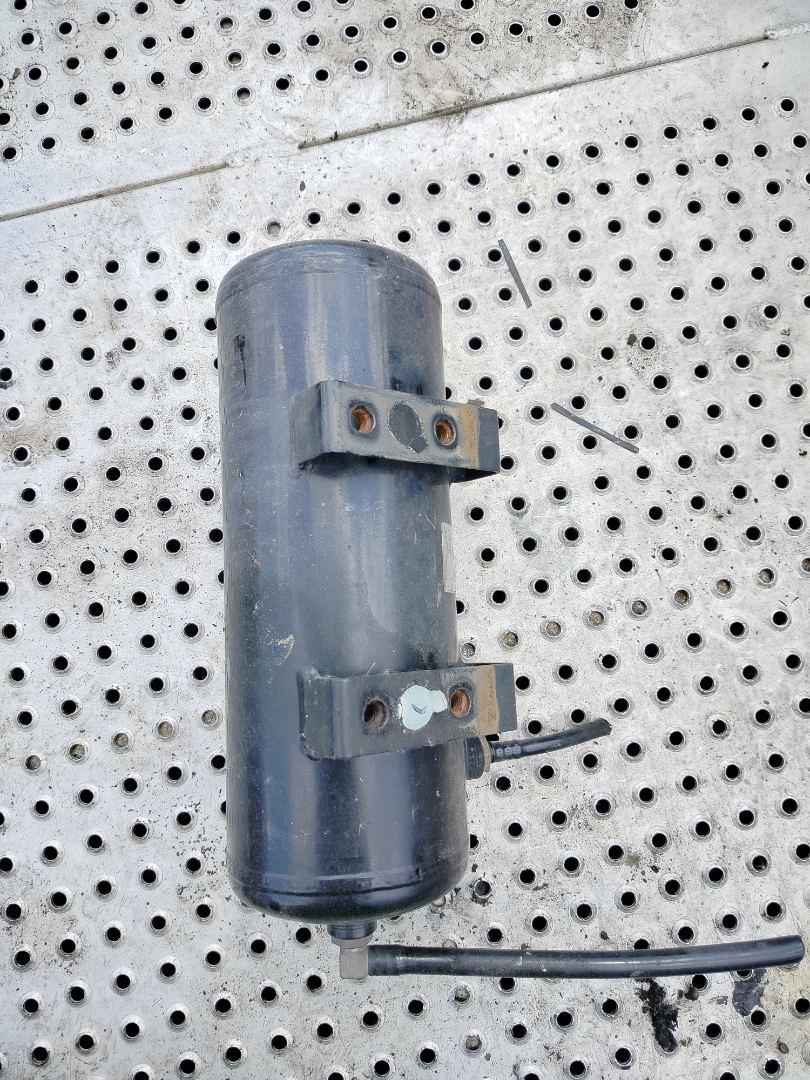 Пневморесивер DAF XF 106 1 поколение 2019, MX-13, АКПП, белый, правый руль, 2119941 - фото №1