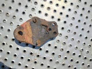 крепление стабилизатора / втулки стабилизатора Volvo FH 3 поколение 2013, 12.8 л., D13C460, дизель, АКПП, красный, правый руль, 21418383