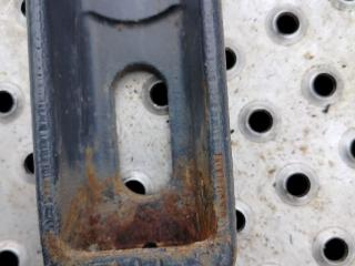 кронштейн глушителя Mercedes-Benz Actros 4 поколение (MP4) 2014, 12.8 л., OM 471.900, дизель, белый, правый руль, A9604910916, A9604912115