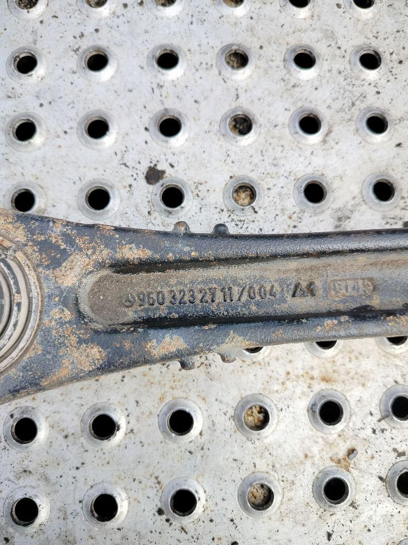 стойка стабилизатора Mercedes-Benz Actros 4 поколение (MP4) 2014, 12.8 л., OM 471.900, дизель, белый, правый руль, A9603232711 - фото №1