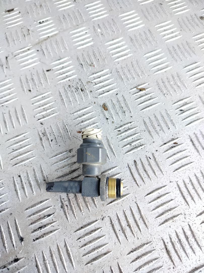 датчик абсолютного давления MAN TGX 1 поколение 2017, 12.4 л., D 2676 LF 52, дизель, АКПП, белый, правый руль, 81274210299, 81274210262 - фото №1