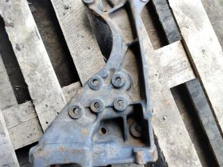 крепление бампера Scania P 3 поколение 2012, 12.7 л., DC 13.05, дизель, голубой, грузовик, 1413725, 1375801