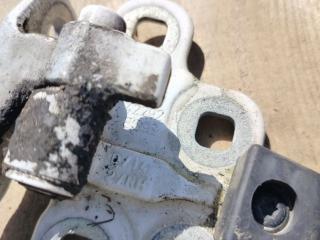 петля двери Volvo FH 3 поколение 2013, 12.8 л., D13C500, дизель, АКПП, белый, правый руль, 82319253