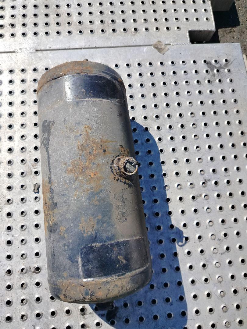 Пневморесивер Scania R 3 поколение 2012, 11.7 л., DC 12.15, дизель, МКПП, красный, правый руль - фото №1