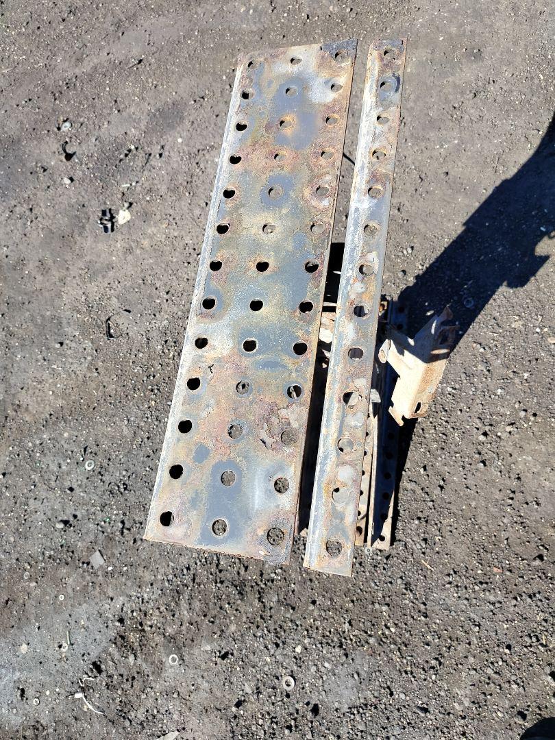 Траверса рамы поперечная Volvo FH 3 поколение 2013, 12.8 л., D13C460, дизель, АКПП, белый, правый руль, 20831742 - фото №1