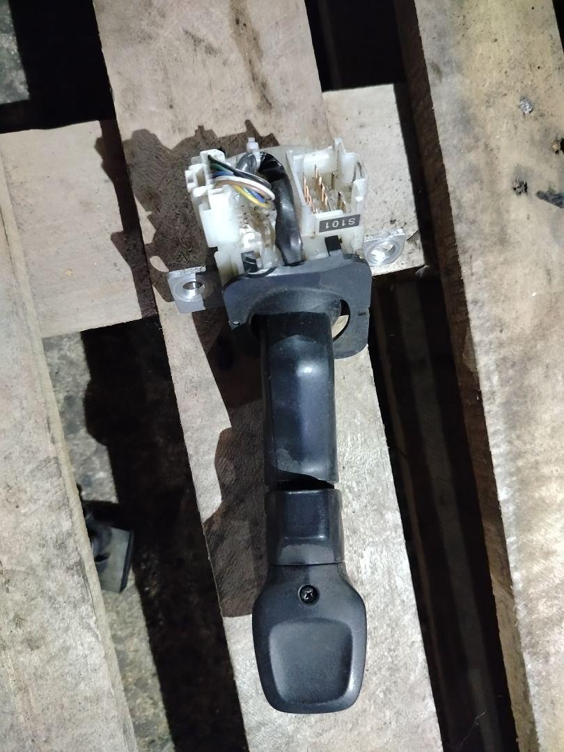 селектор АКПП Scania R 3 поколение 2012, 11.7 л., HPi, DC 12.15, дизель, АКПП, белый, правый руль, 1858200 - фото №1