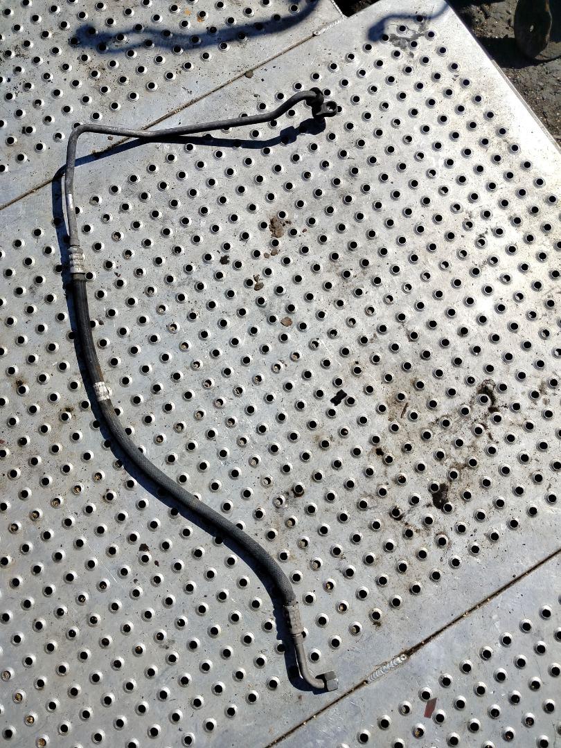 трубка кондиционера MAN TGX 1 поколение 2018, 12.4 л., D 2676 LF 51, дизель, АКПП, белый, правый руль, 81619750304, 81.61975-0312, 81619750289 - фото №1