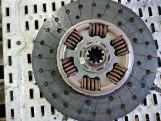 диск сцепления MAN TGX 1 поколение 2018, 12.4 л., D 2676 LF 51, дизель, АКПП, белый, правый руль, 81303010719, 81303010766