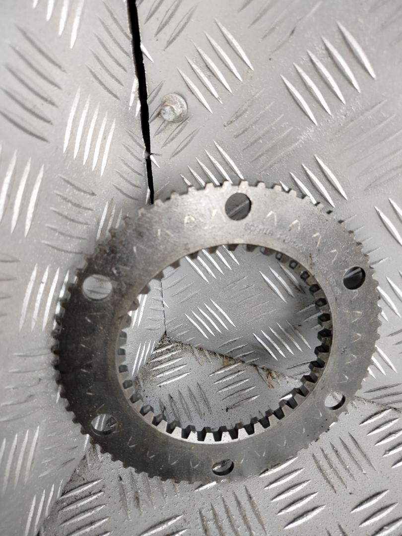 кольцо синхронизатора Scania G 2 поколение 2010, 12.7 л., DC 13.05, дизель, красный, грузовик, 1495269, 2268324 - фото №1