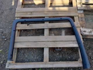 накладка двери (крышки) багажника MAN TGX 1 поколение 2018, 12.4 л., D 2676 LF 52, дизель, АКПП, белый, правый руль, 81626300057