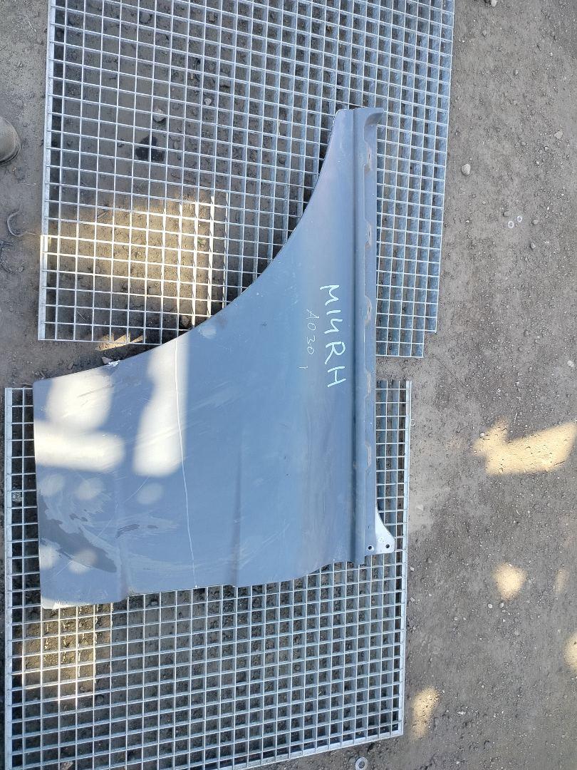 молдинг двери передней правой MAN TGX 1 поколение 2018, 12.4 л., D 2676 LF 51, дизель, АКПП, белый, правый руль, 81626100018, 81626100024 - фото №1