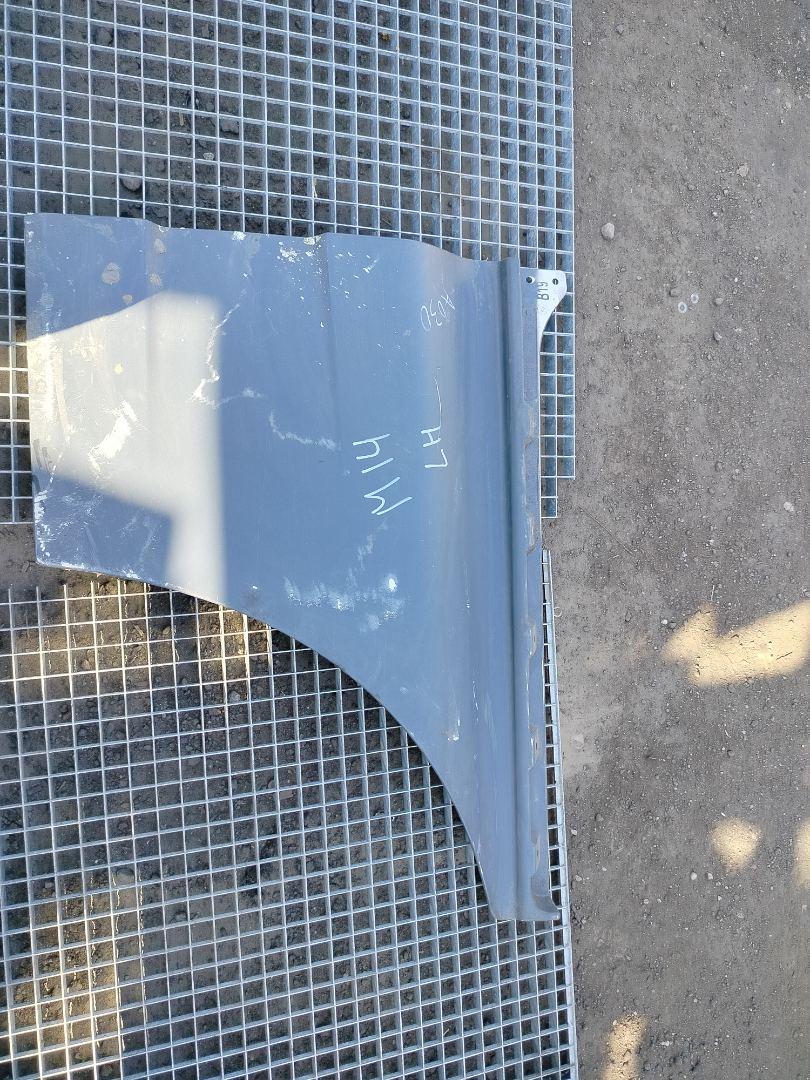 накладка двери (крышки) багажника MAN TGX 1 поколение 2018, 12.4 л., D 2676 LF 51, дизель, АКПП, белый, правый руль, 81626100019, 81626100023 - фото №1