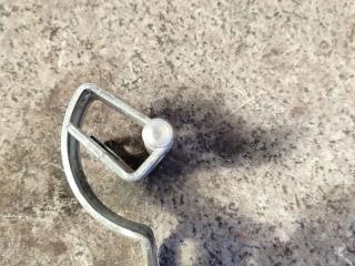 петля бардачка MAN TGX 1 поколение 2018, 12.4 л., D 2676 LF 52, дизель, АКПП, белый, правый руль, 81972010332, 81972010304, 81972010301