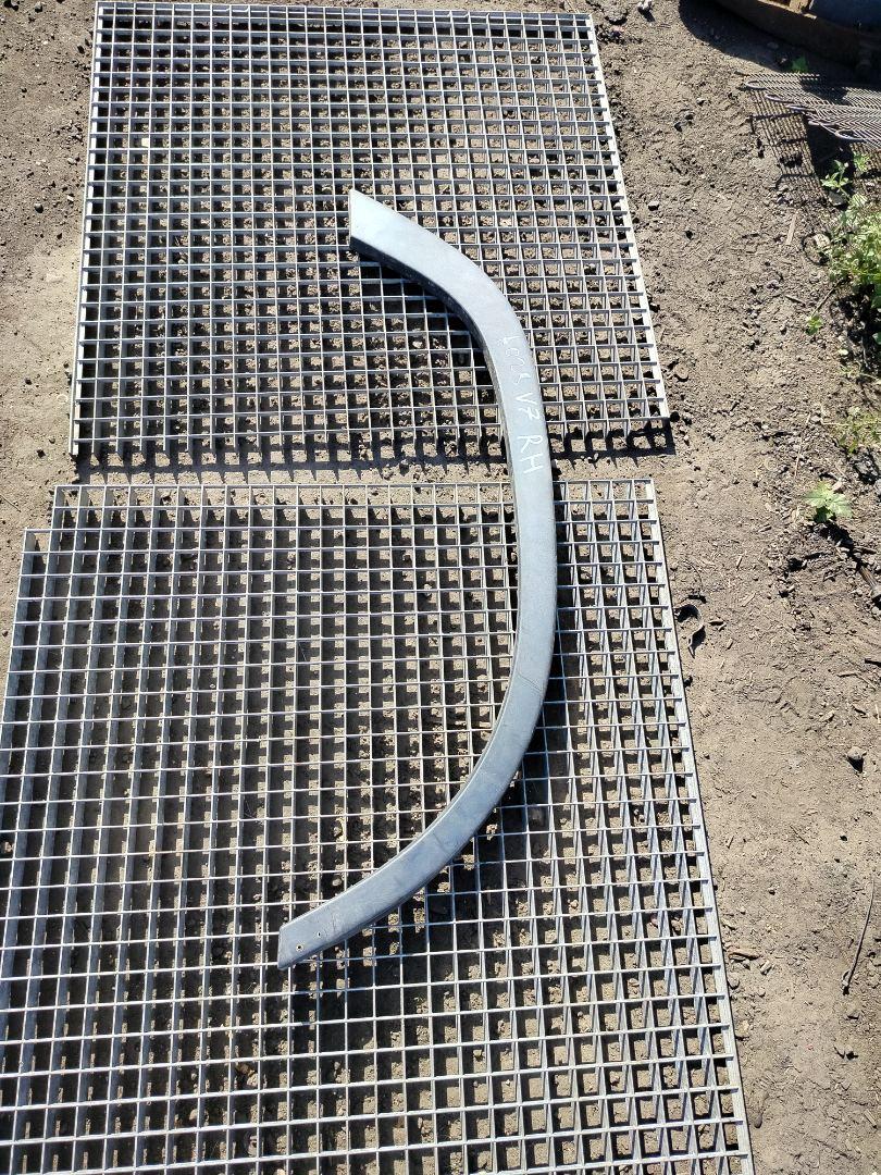 накладка колесной арки правый Volvo FH 3 поколение 2014, 12.8 л., D13K500, дизель, белый, правый руль, 84096590 - фото №1