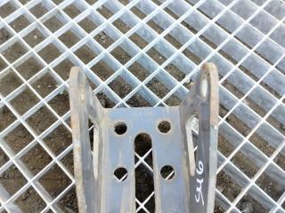 крепление амортизатора Scania R 3 поколение 2013, 12.7 л., DC 13.112, дизель, белый, грузовик, 1880500