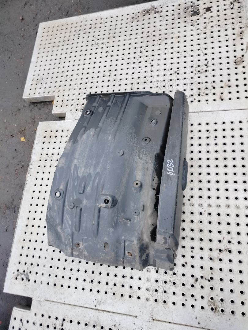 крыло Scania R 4 поколение 2019, 12.7 л., DC 13.148, дизель, АКПП, белый, правый руль, 2599550, 2629208, 2599544, 2629206, 2298046, 2304676 - фото №1