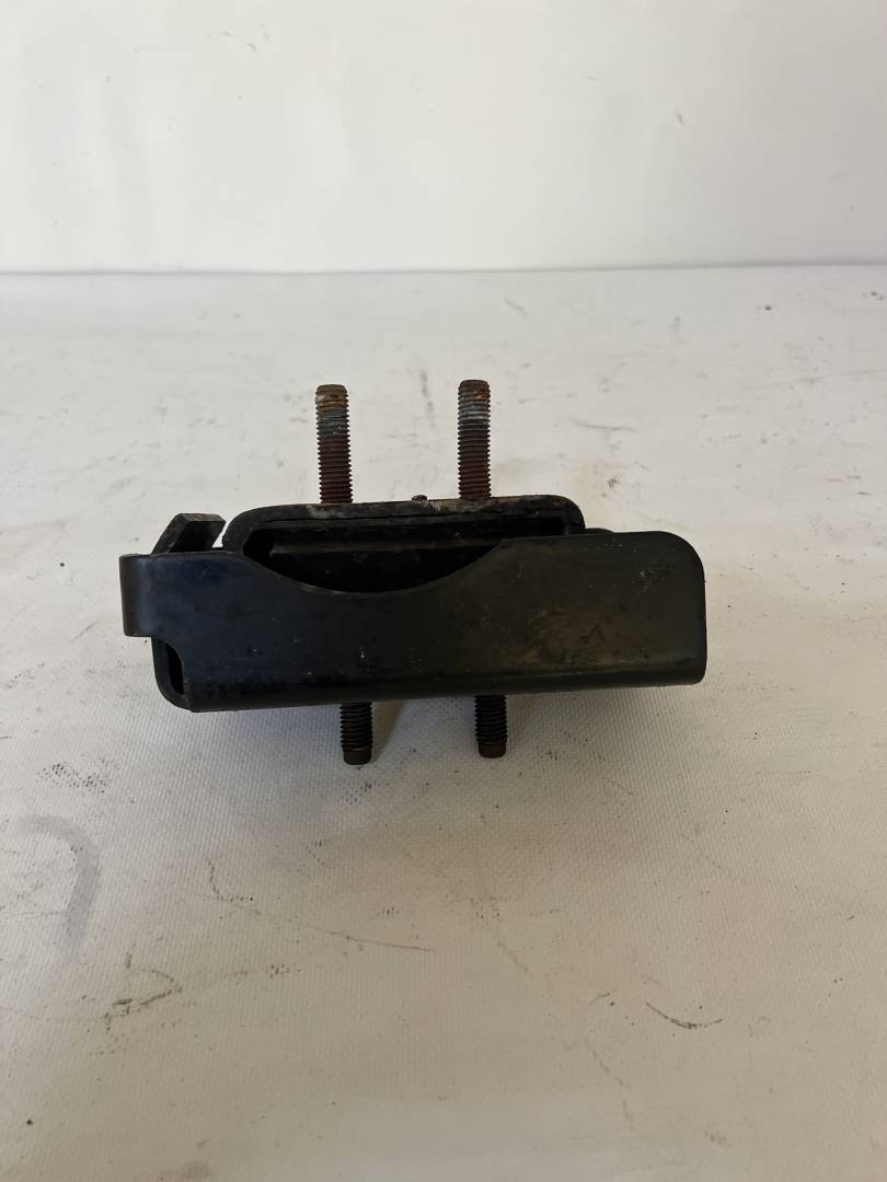 подушка крепления двигателя IVECO Daily 3 поколение 50с14 2006, 3.0 л., F1CE0481A, дизель, 6МКПП, желтый, фургон, задний привод, 504046292 - фото №1