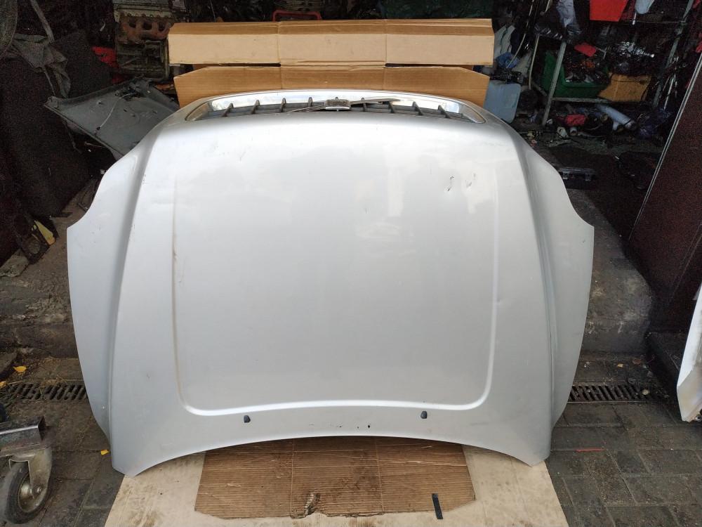 капот Volvo XC90 1 поколение 2005, 2.4 л., дизель, универсал - фото №1