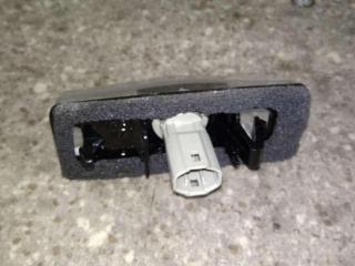 подсветка номера Toyota RAV4 4 поколение (CA40) 2014