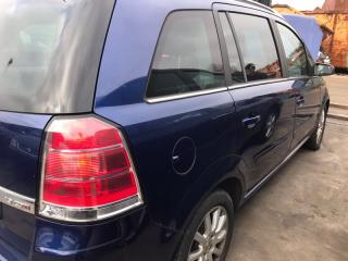 Opel Zafira 2 поколение (B)