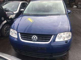 Volkswagen Touran 1 поколение