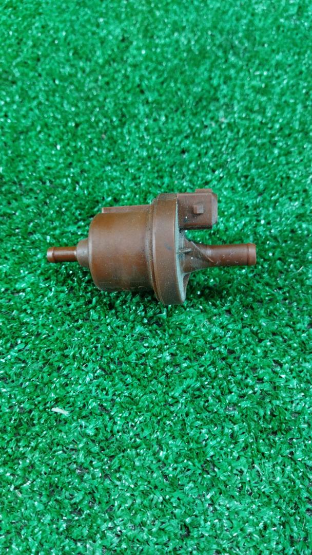 клапан вентиляции топливного бака Citroen C5 1 поколение 2002, 2.0 л., бензин, 0280142317 - фото №1