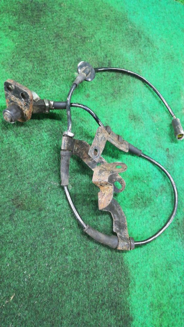 датчик ABS Mazda Xedos 9 1 поколение 1996 - фото №1