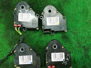 моторчик заслонки печки Chevrolet Equinox 1 поколение 2005, 3.4 л., бензин, АКПП, хетчбэк 5 дв., полный привод, 2GCH19E616EA