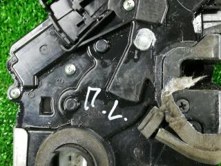 замок двери передней левой Lexus GS 3 поколение 2006, 3.0 л., бензин, АКПП, задний привод