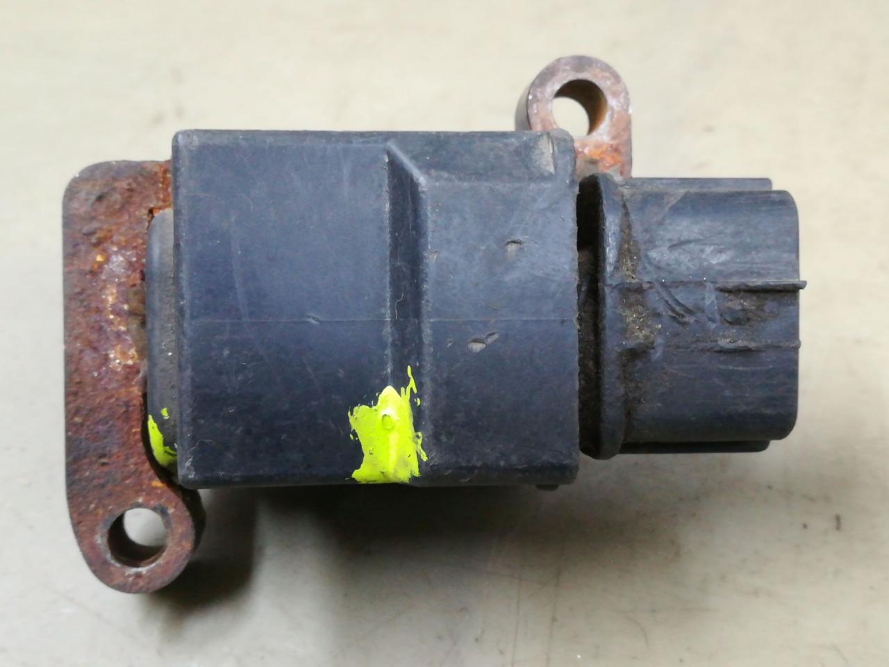 катушка зажигания Mazda Millenia 1 поколение 2000, 2.3 л., i, бензин - фото №1