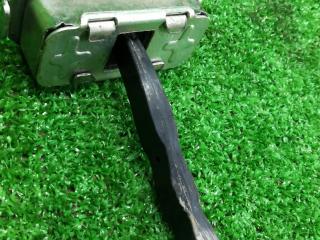 ограничитель открывания двери Mazda CX-9 2 поколение 2017, 2.5 л., бензин, АКПП, красный, полный привод, правый руль