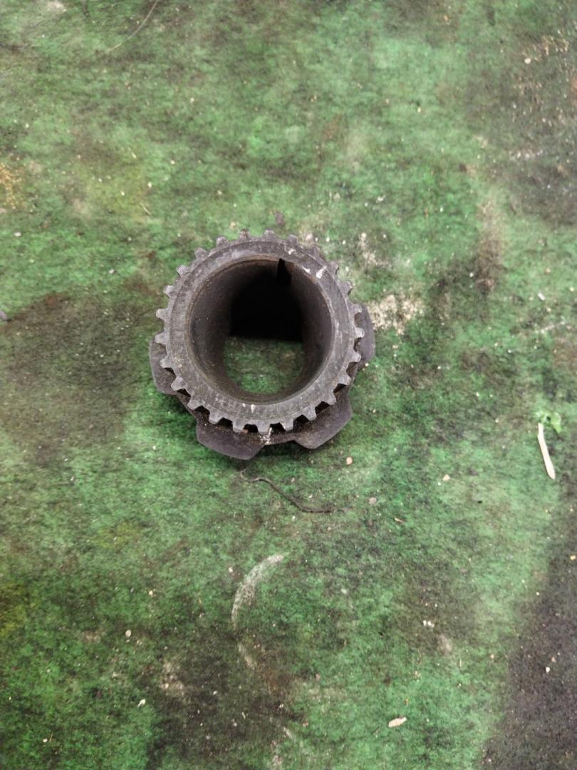 шестерня Mazda Millenia 1 поколение 2000, 2.3 л., i, бензин - фото №1