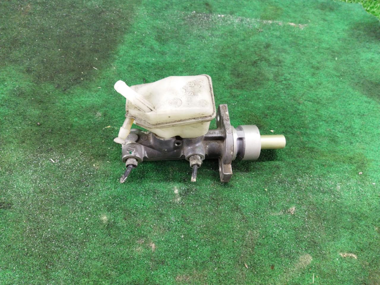 цилиндр тормозной главный Citroen Xsara Picasso 1 поколение 2002, 2.0 л., RHY (DW10TD), дизель, МКПП, минивэн, передний привод - фото №1